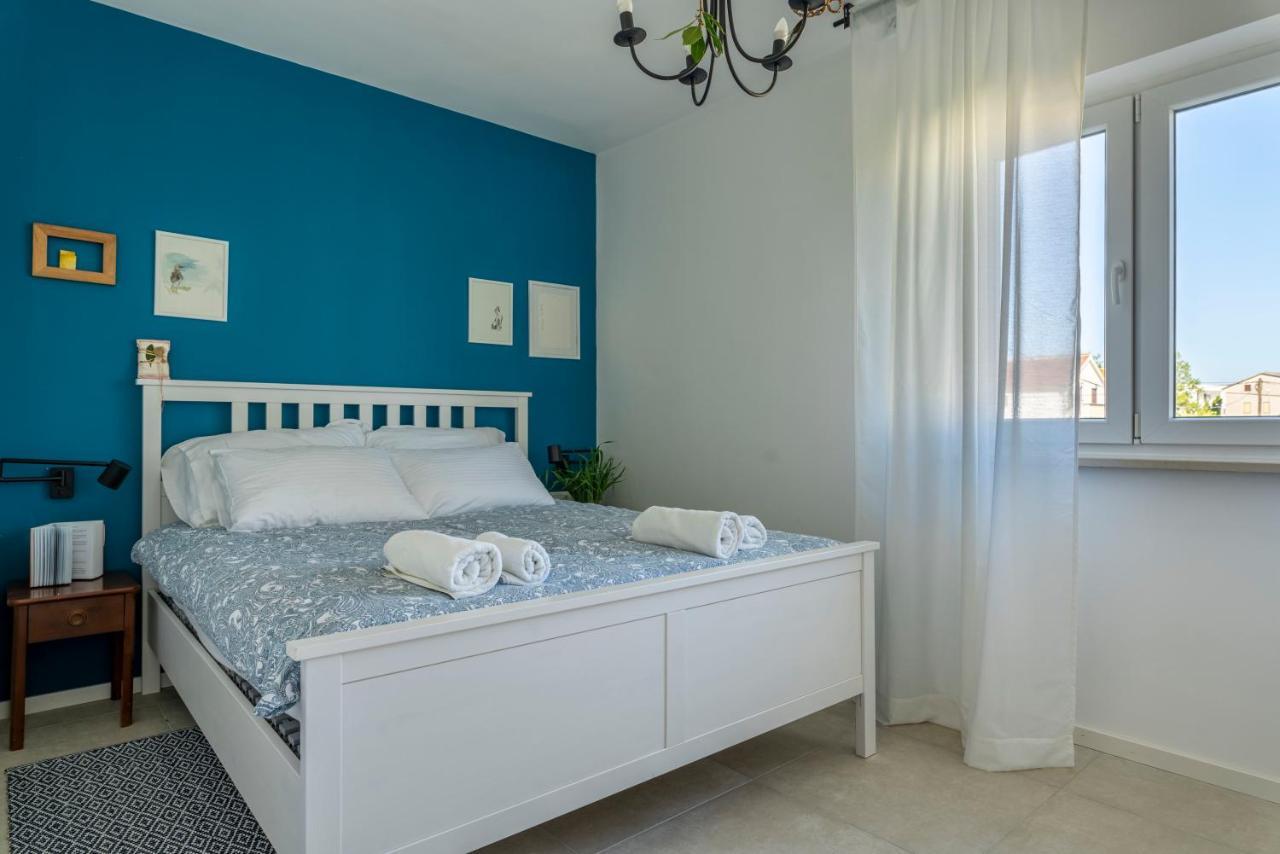 Charming Tale Apartments Modun19 Pirovac Bagian luar foto