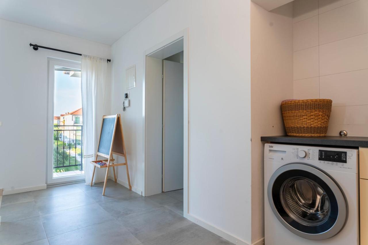 Charming Tale Apartments Modun19 Pirovac Bagian luar foto