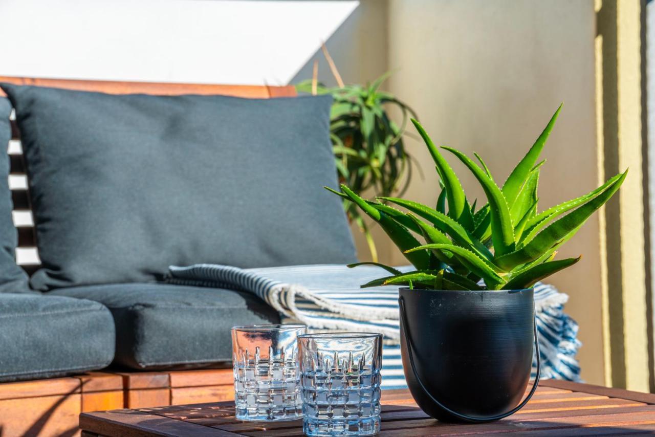 Charming Tale Apartments Modun19 Pirovac Bagian luar foto