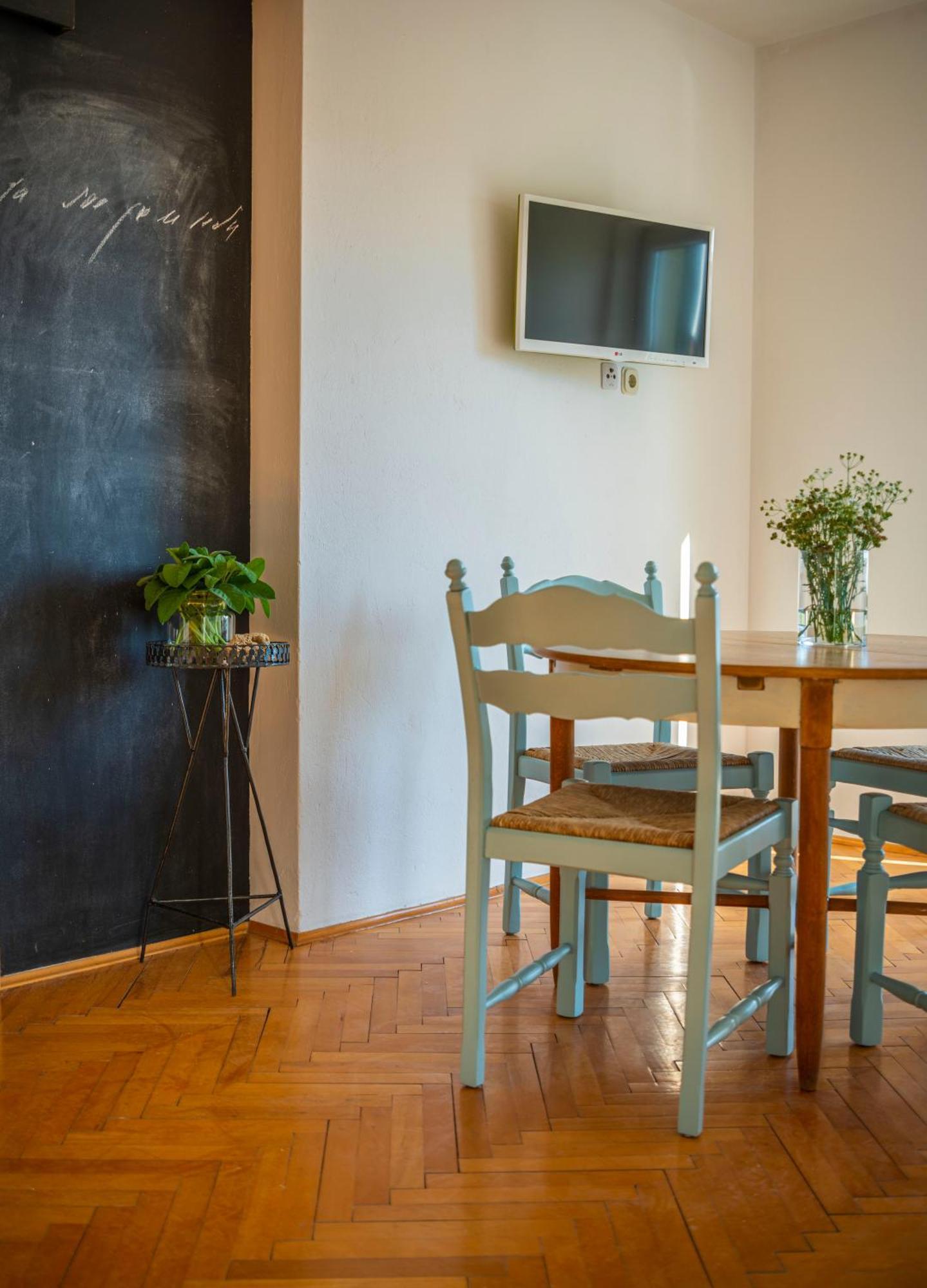 Charming Tale Apartments Modun19 Pirovac Ruang foto